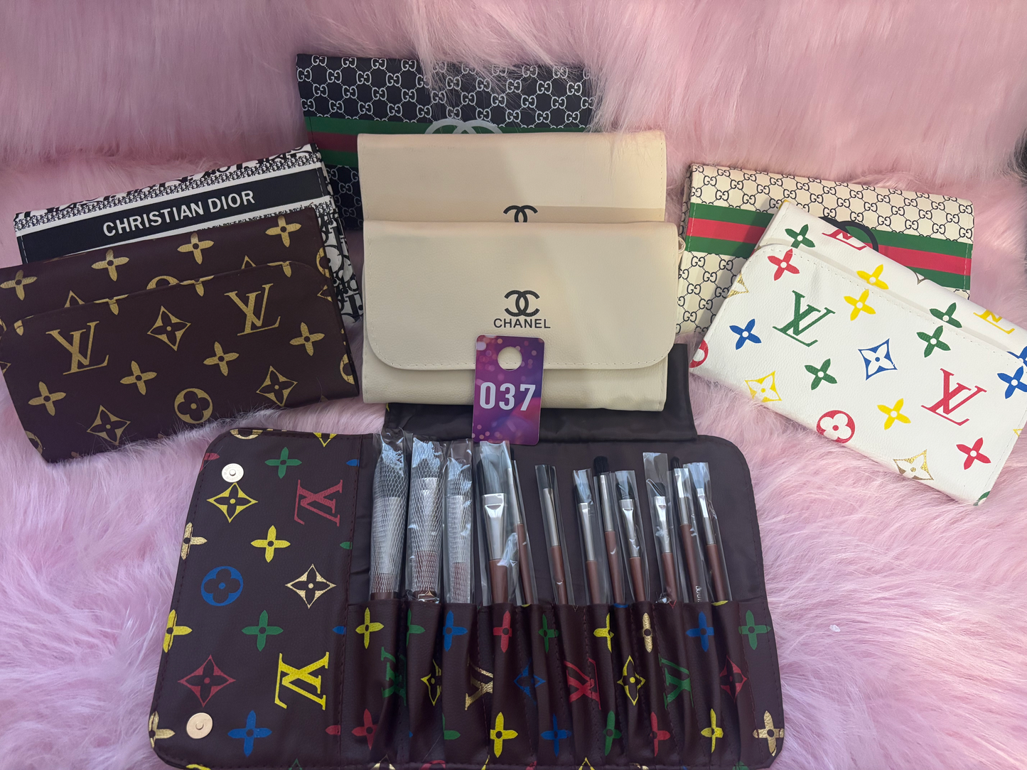 Bag 037 – Designer Print Cosmetic & Makeup Brush set
