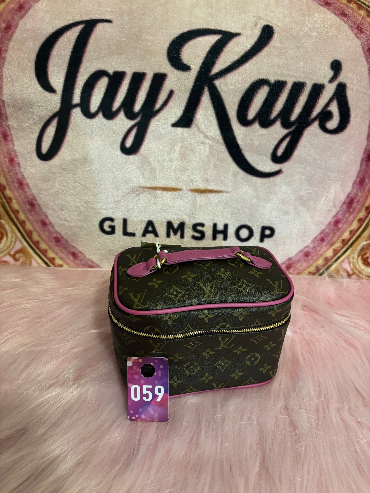 Makeup bag