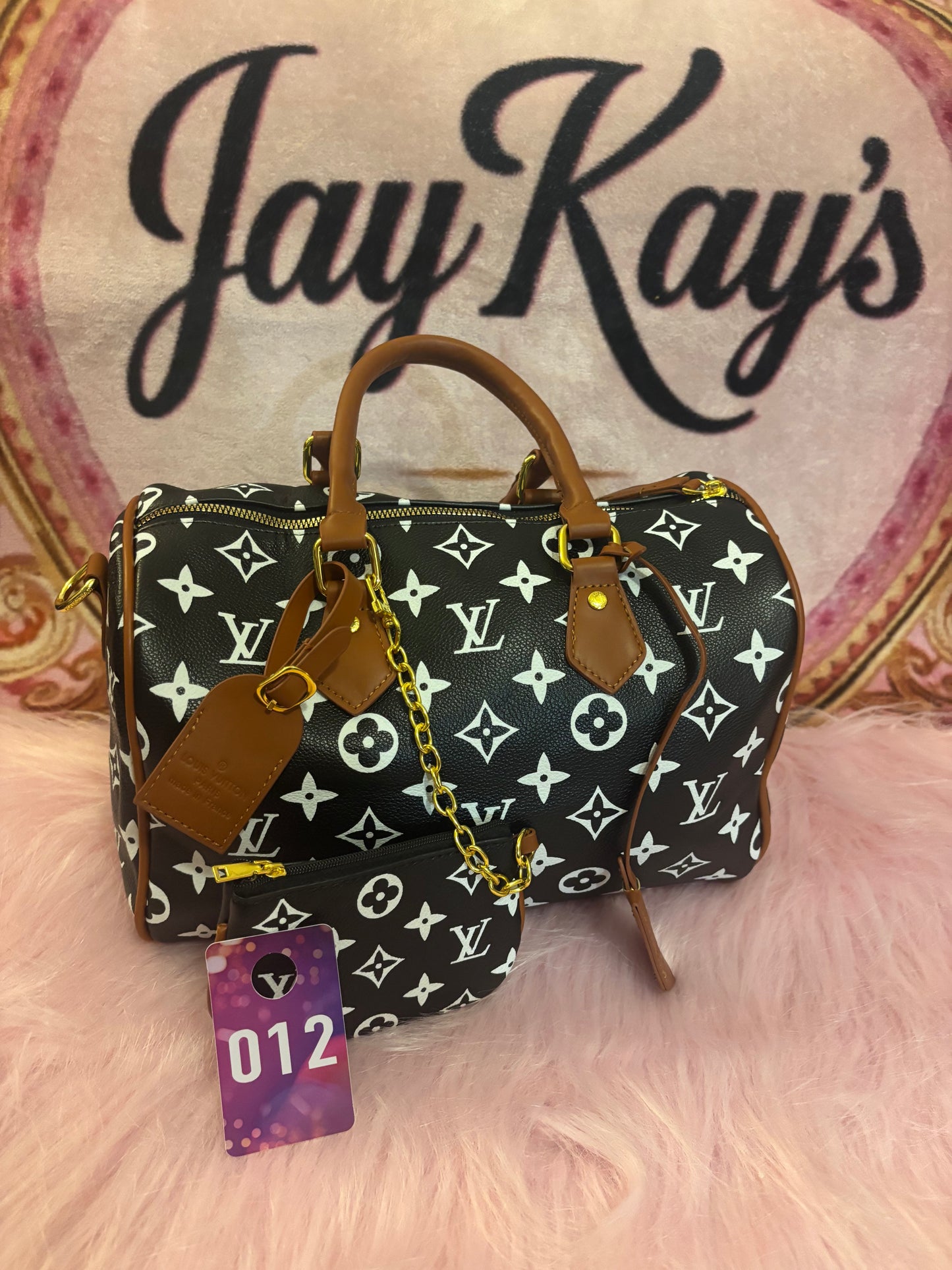bag of choice +4 mystery fashion eggs